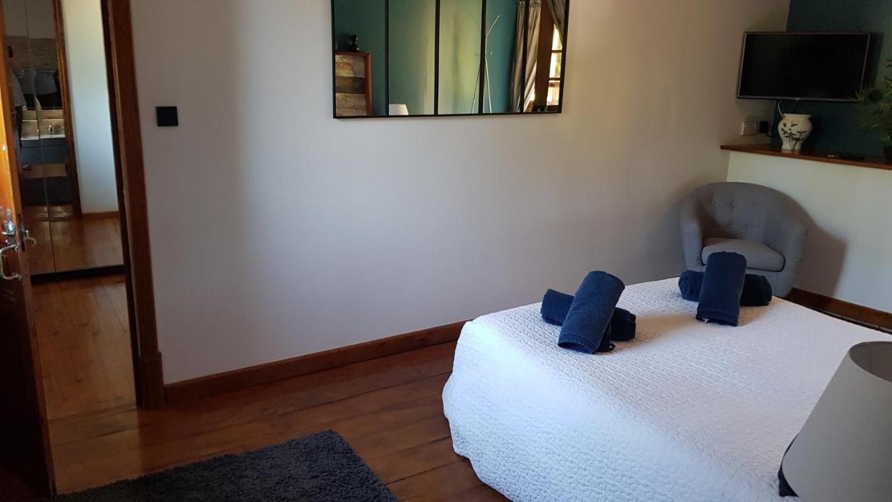 Chateau Le Poiron Bed & Breakfast Pissotte Luaran gambar